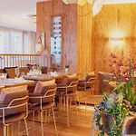 Yachthotel Helvetia Spa- Und Wellnessdomizil 4*