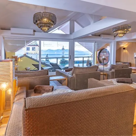 فندق Yachthotel Helvetia Spa- Und Wellnessdomizil لينداو