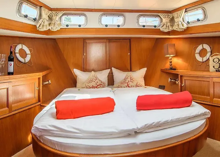 Yachthotel Helvetia Spa- Und Wellnessdomizil Hotel