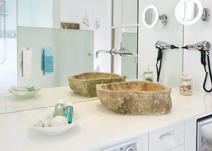 Yachthotel Helvetia Spa- Und Wellnessdomizil 4*
