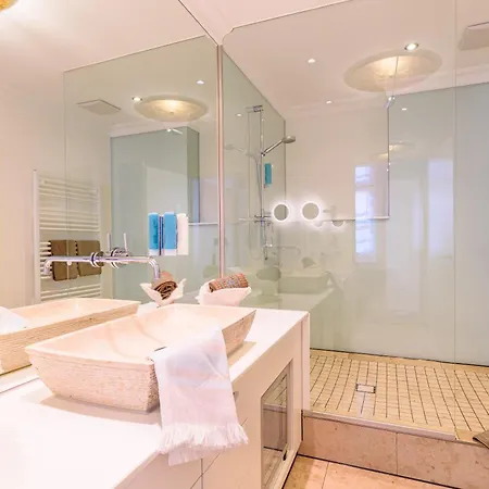 Ξενοδοχείο Yachthotel Helvetia Spa- Und Wellnessdomizil
