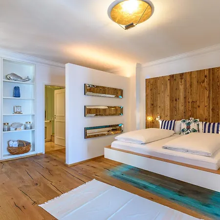 Yachthotel Helvetia Spa- Und Wellnessdomizil Ξενοδοχείο Λιντάου