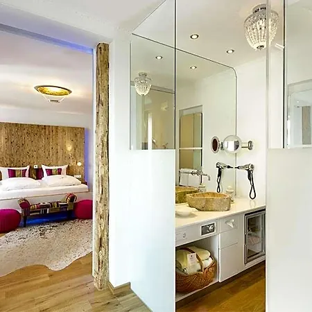 호텔 Yachthotel Helvetia Spa- Und Wellnessdomizil 4*