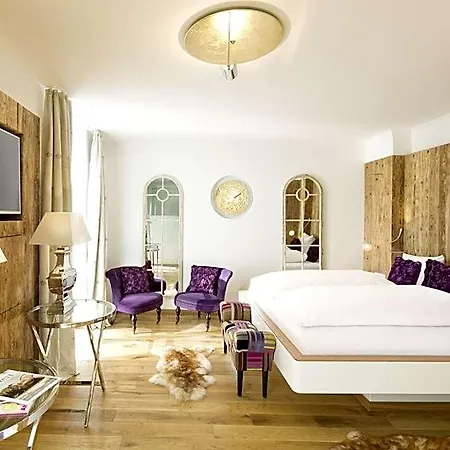 Yachthotel Helvetia Spa- Und Wellnessdomizil