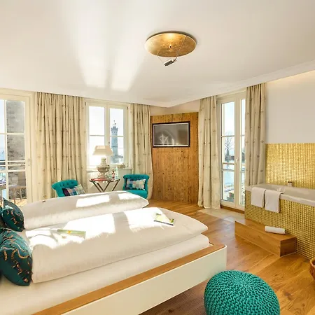 Yachthotel Helvetia Spa- Und Wellnessdomizil 4*