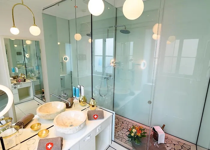 Yachthotel Helvetia Spa- Und Wellnessdomizil Otel Lindau (Bodensee)