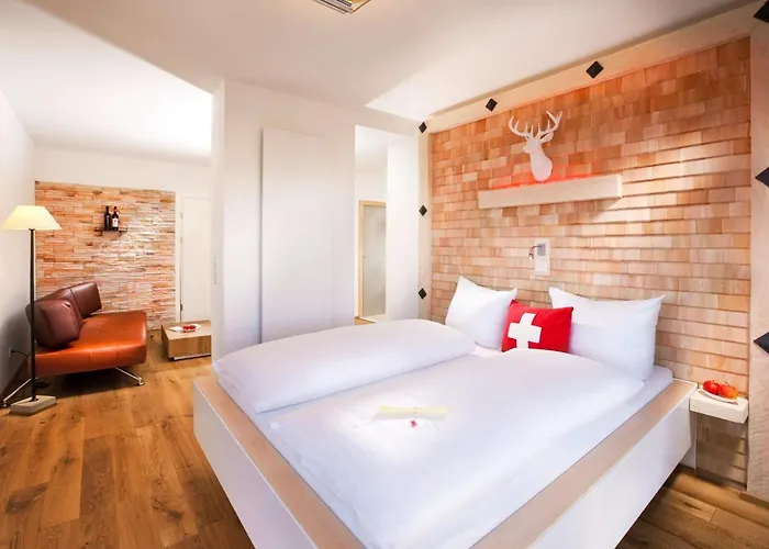 Yachthotel Helvetia Spa- Und Wellnessdomizil Otel Lindau (Bodensee)
